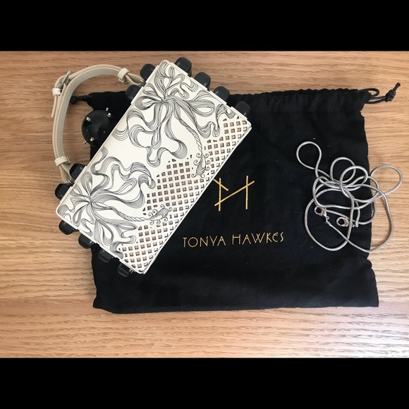 Tonya Hawkes limited edition mini bag - Picture 3 of 6